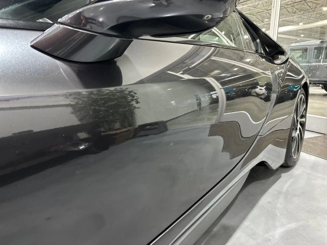2014 BMW i8 - Image 16 of 20
