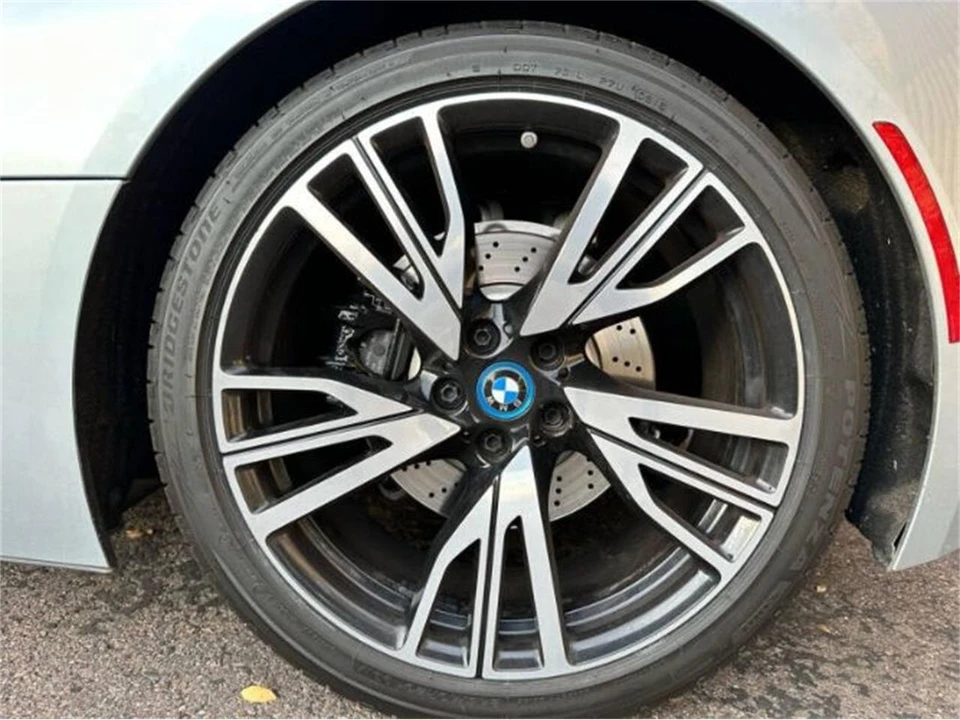 2014 BMW i8 - Image 4 of 29