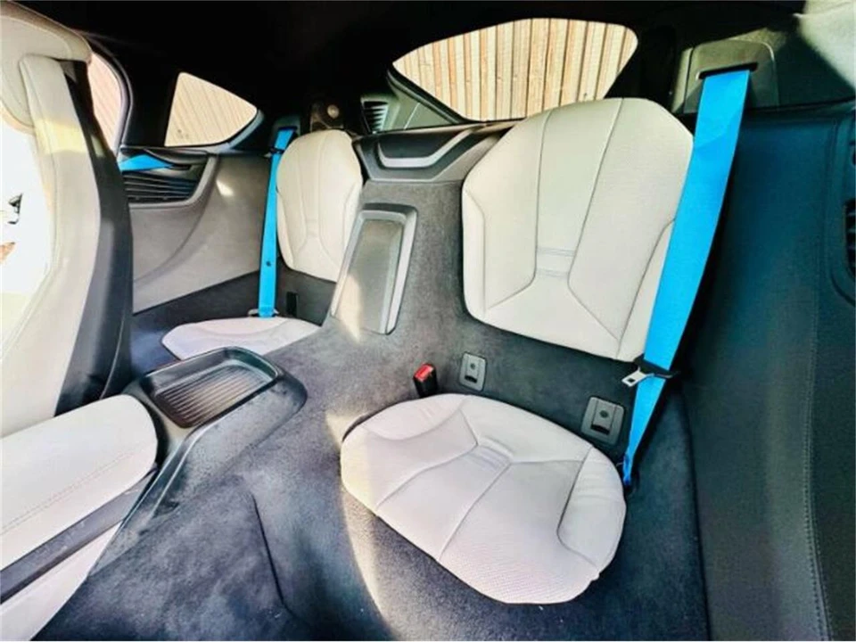 2014 BMW i8 - Image 10 of 29