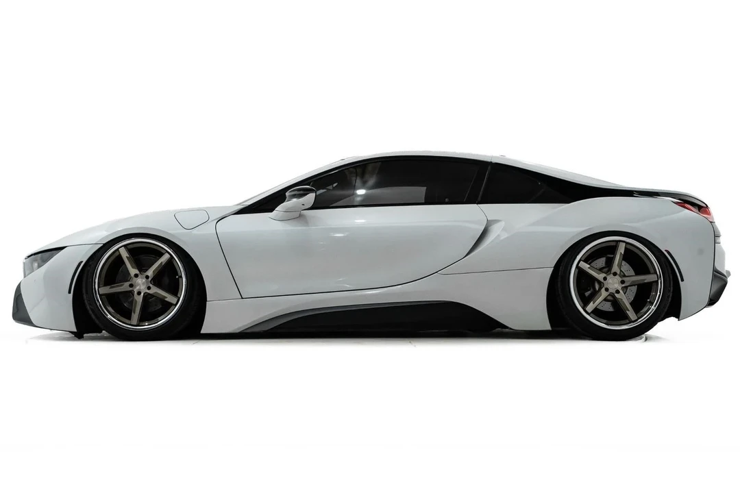 2014 BMW i8 - Image 10 of 21