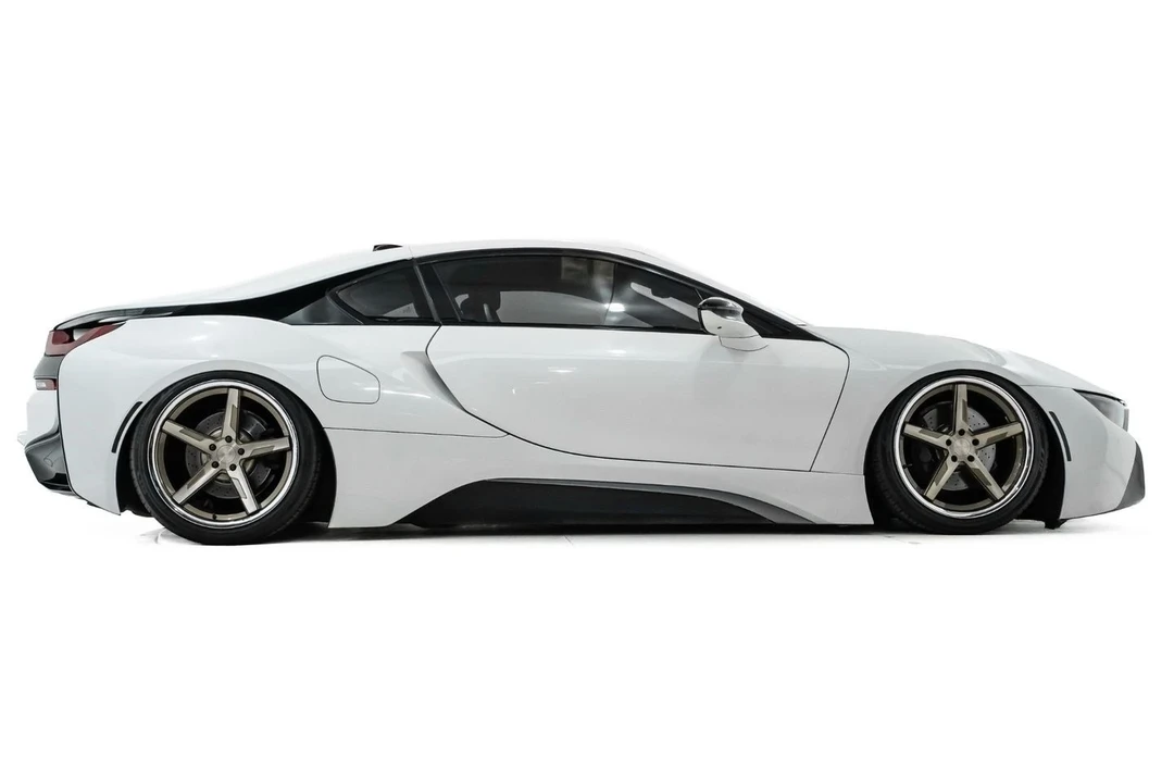 2014 BMW i8 - Image 5 of 21