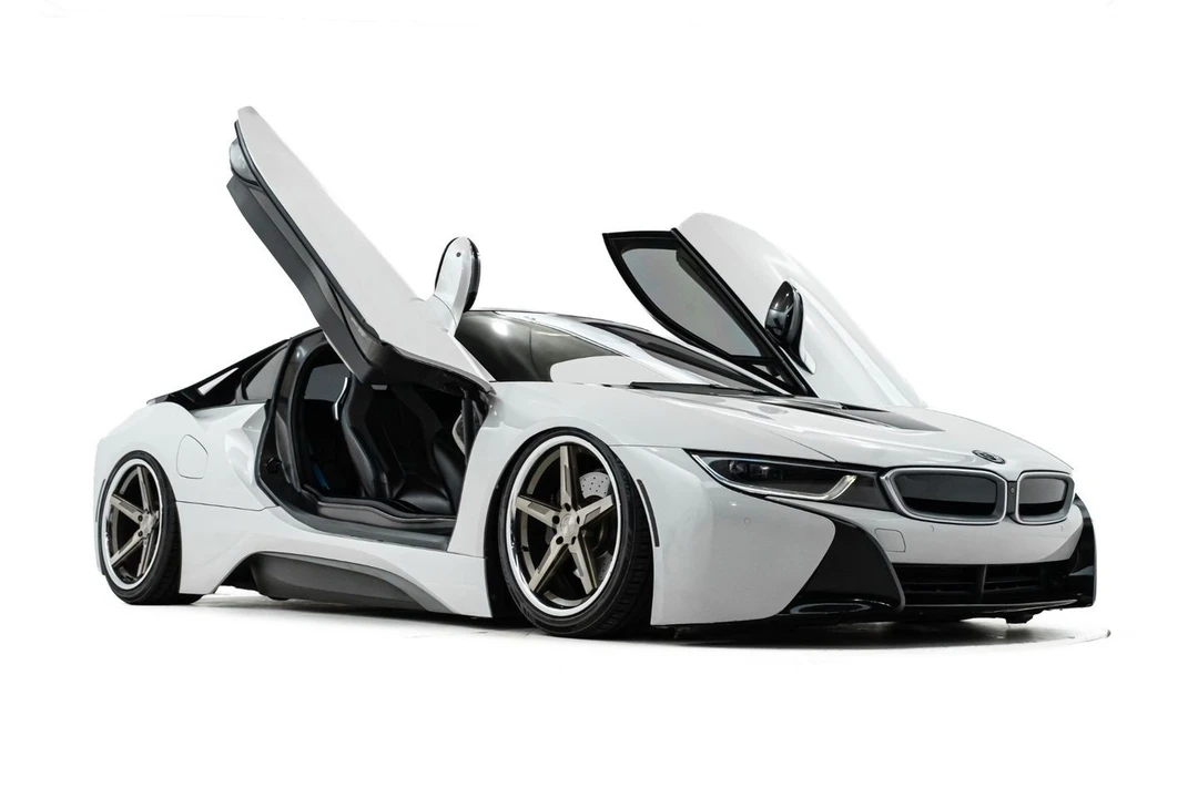 2014 BMW i8 - Image 9 of 21
