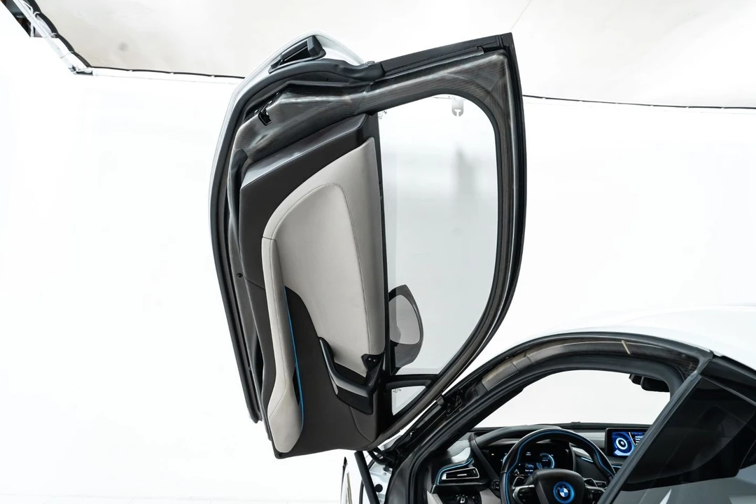 2014 BMW i8 - Image 21 of 21