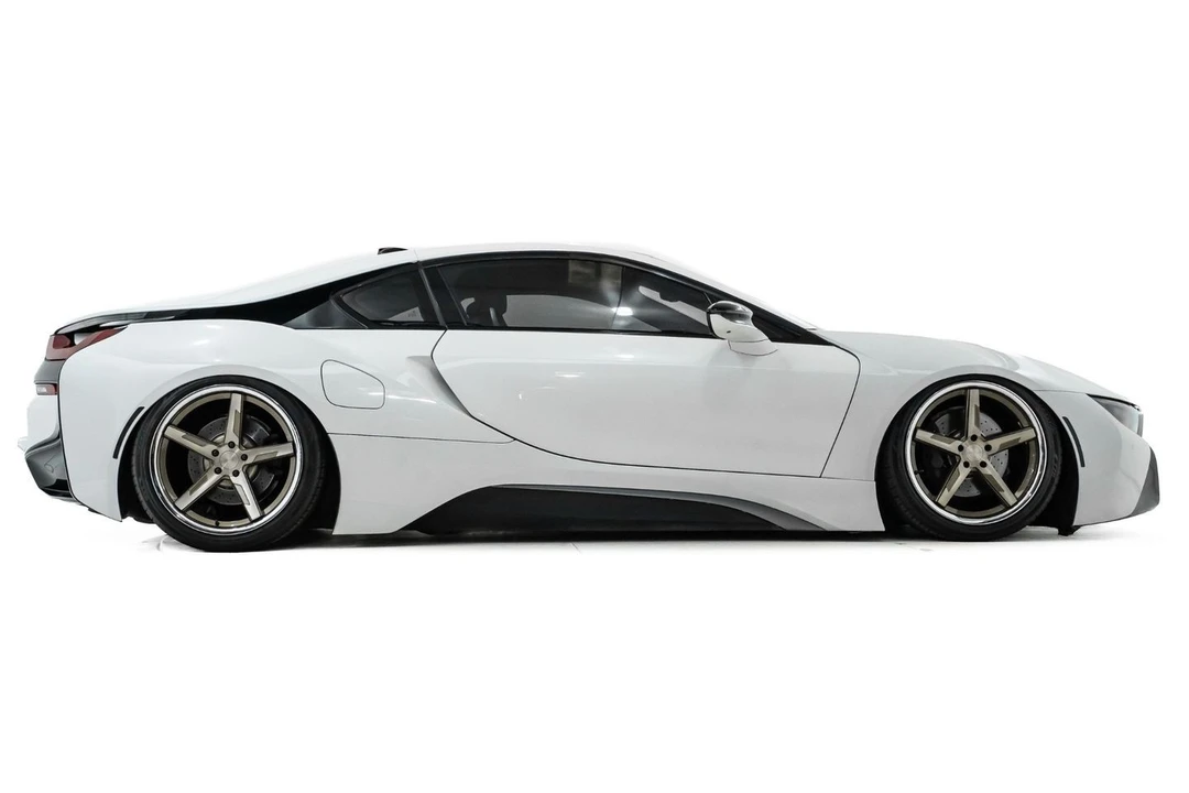 2014 BMW i8 - Image 7 of 21