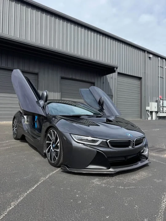 2014 BMW i8 - Image 5 of 12