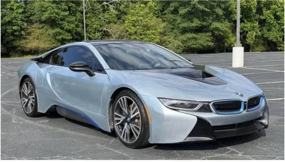 2014 BMW i8 - Image 2 of 4