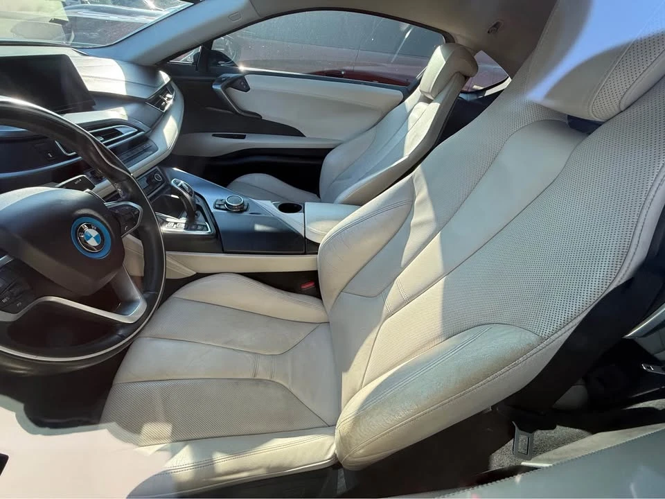 2014 BMW i8 - Image 5 of 7