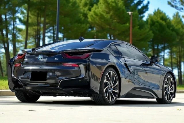 2014 BMW i8 - Image 2 of 21