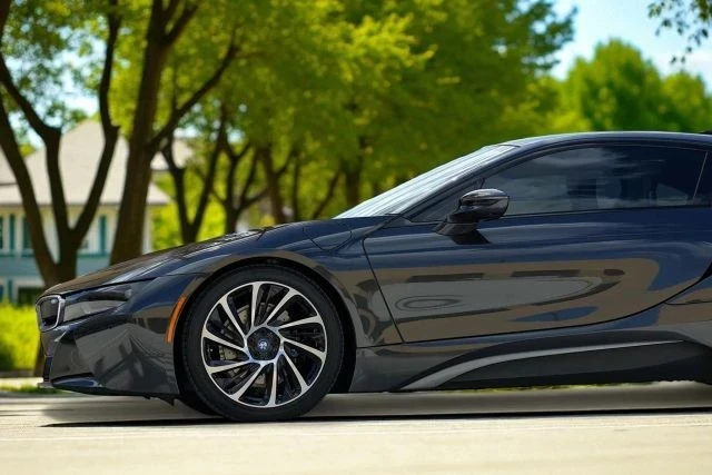 2014 BMW i8 - Image 4 of 21