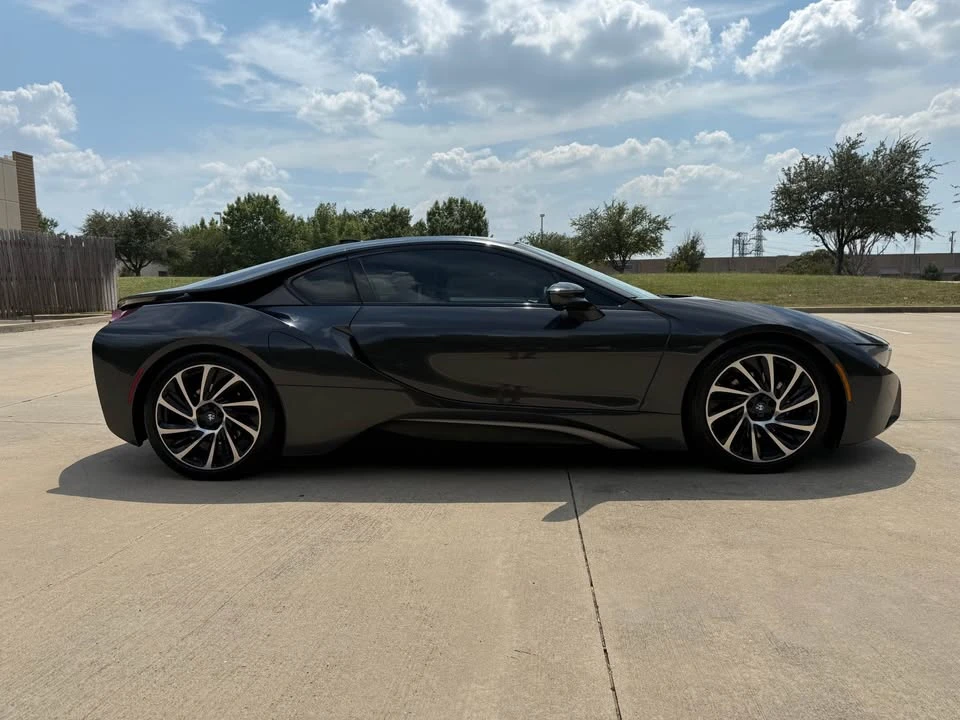 2014 BMW i8 - Image 10 of 16