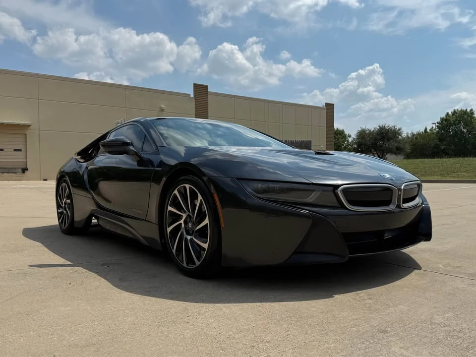 2014 BMW i8 - Image 11 of 16