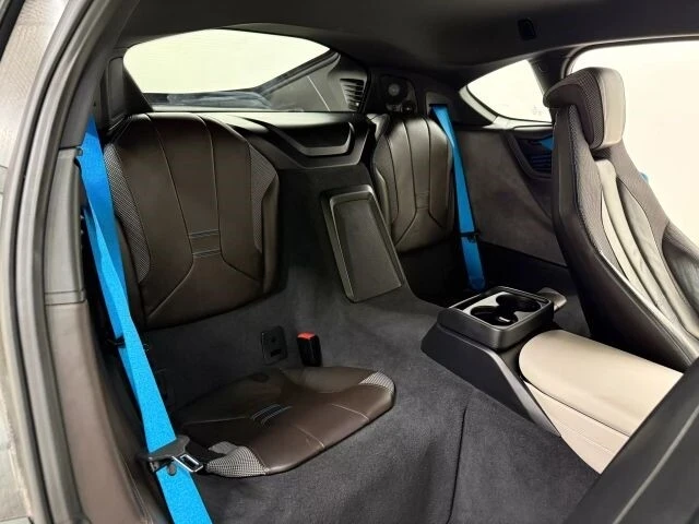 2014 BMW i8 - Image 20 of 21