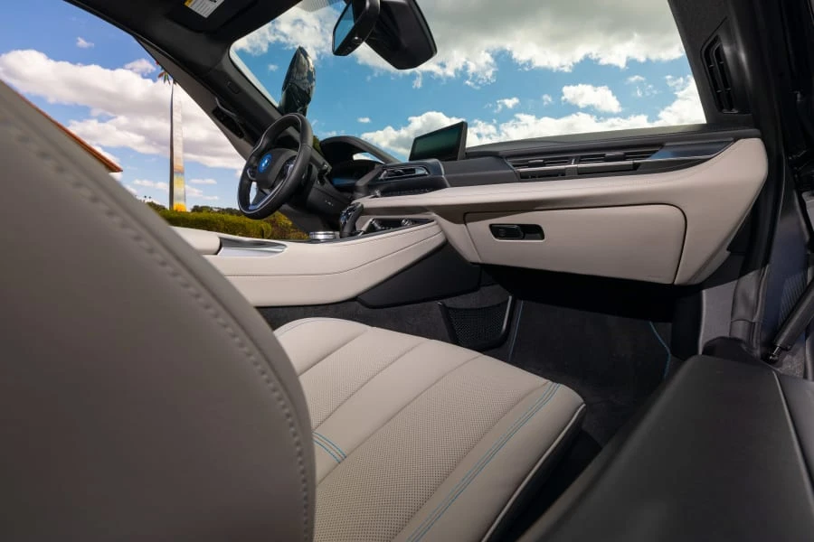 2014 BMW i8 - Image 20 of 29