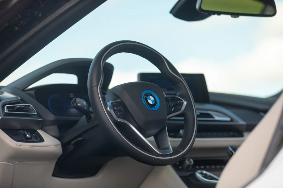 2014 BMW i8 - Image 21 of 29