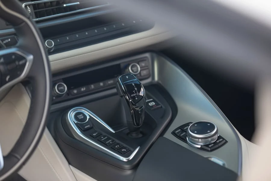 2014 BMW i8 - Image 29 of 29