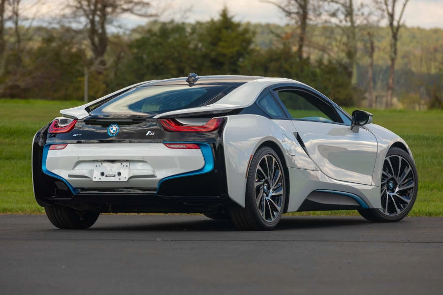 2014 BMW i8 - Image 3 of 29