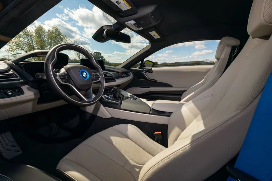 2014 BMW i8 - Image 23 of 29