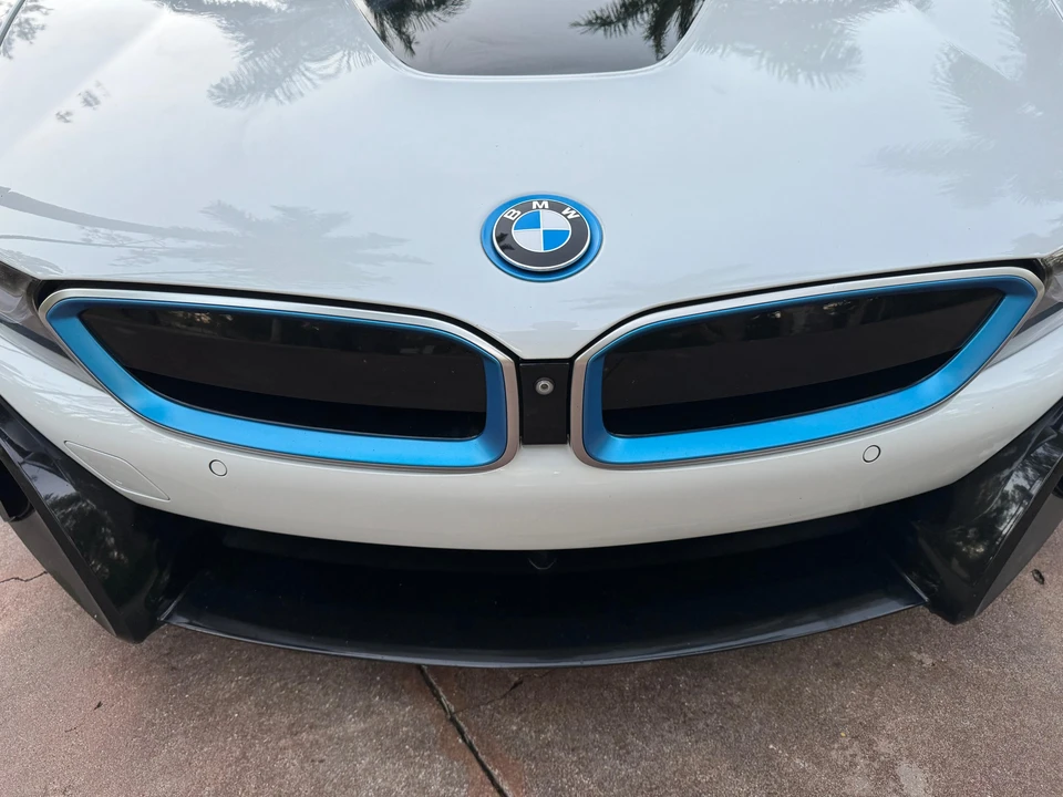 2014 BMW i8 - Image 23 of 31