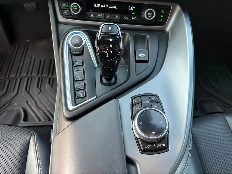 2014 BMW i8 - Image 17 of 20