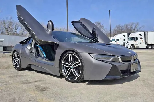 2014 BMW i8