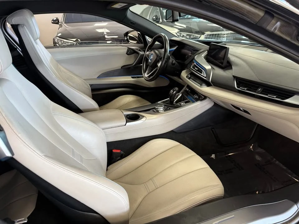 2014 BMW i8 - Image 18 of 20