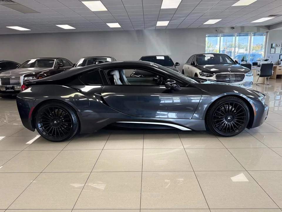 2014 BMW i8 - Image 3 of 20