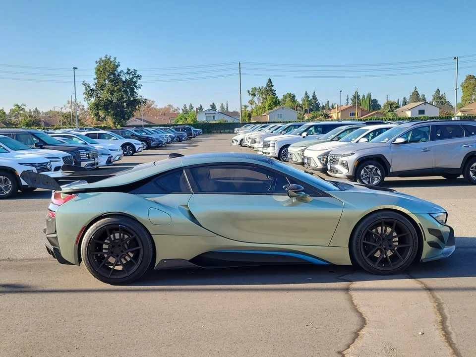 2014 BMW i8 - Image 4 of 16