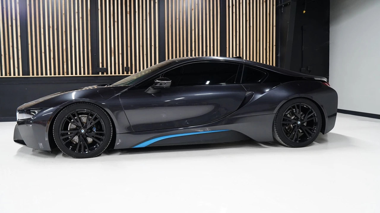 2014 BMW i8 - Image 4 of 21