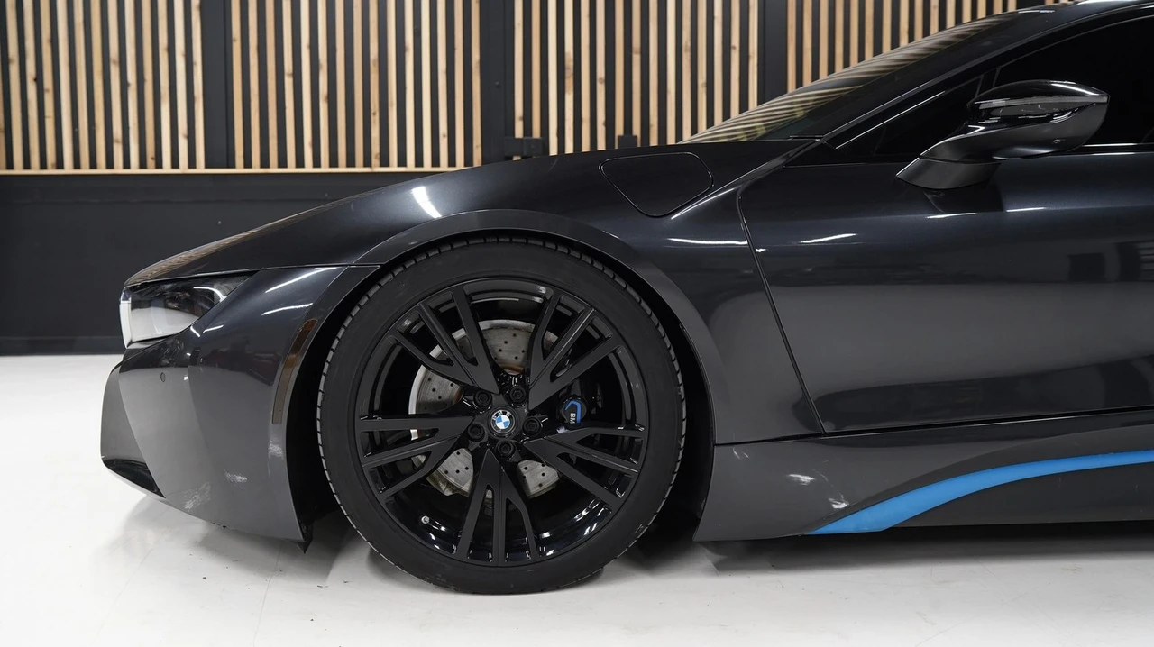 2014 BMW i8 - Image 21 of 21