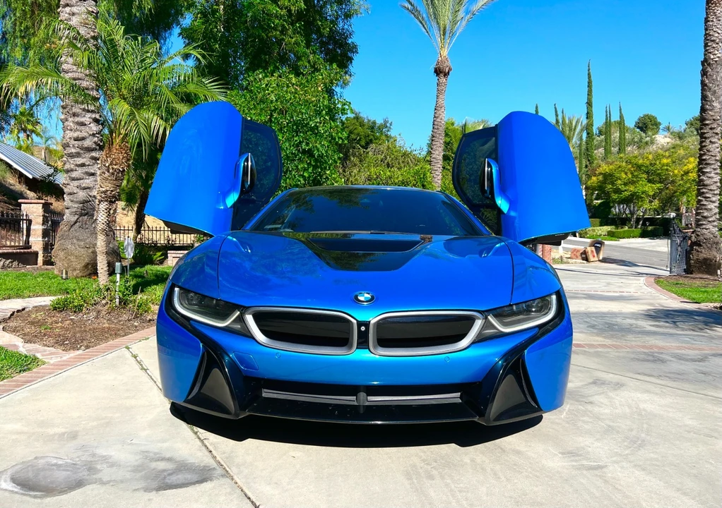 2014 BMW i8 - Image 2 of 10