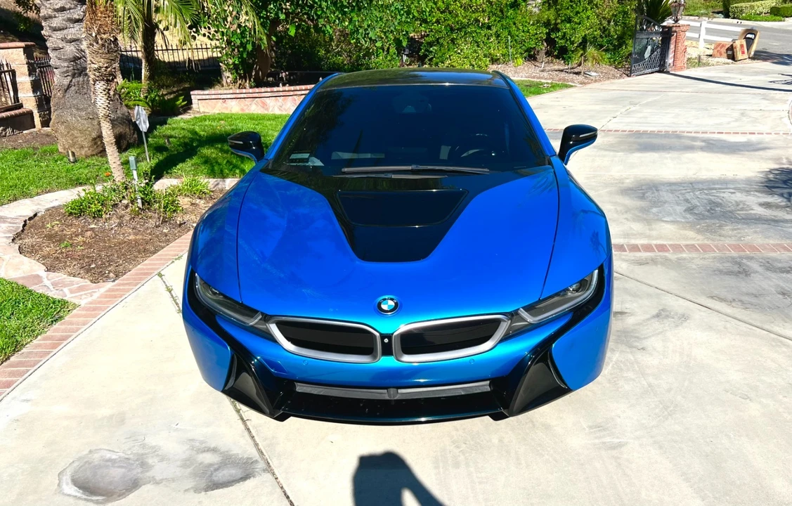 2014 BMW i8 - Image 9 of 10