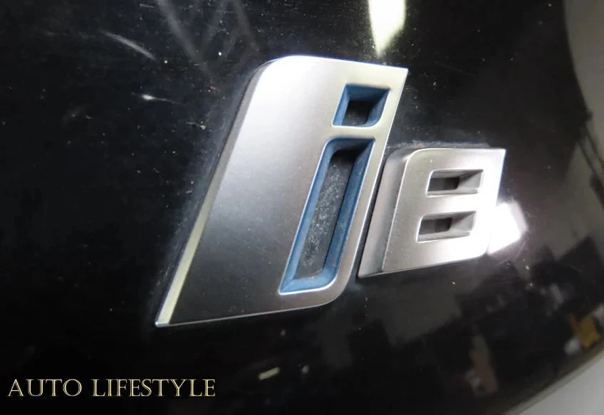 2014 BMW i8 - Image 18 of 31