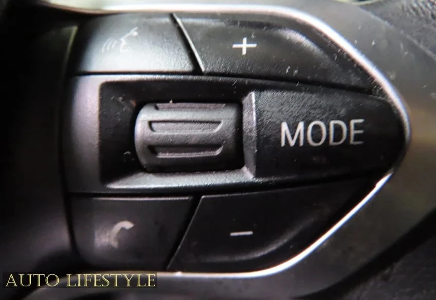 2014 BMW i8 - Image 31 of 31