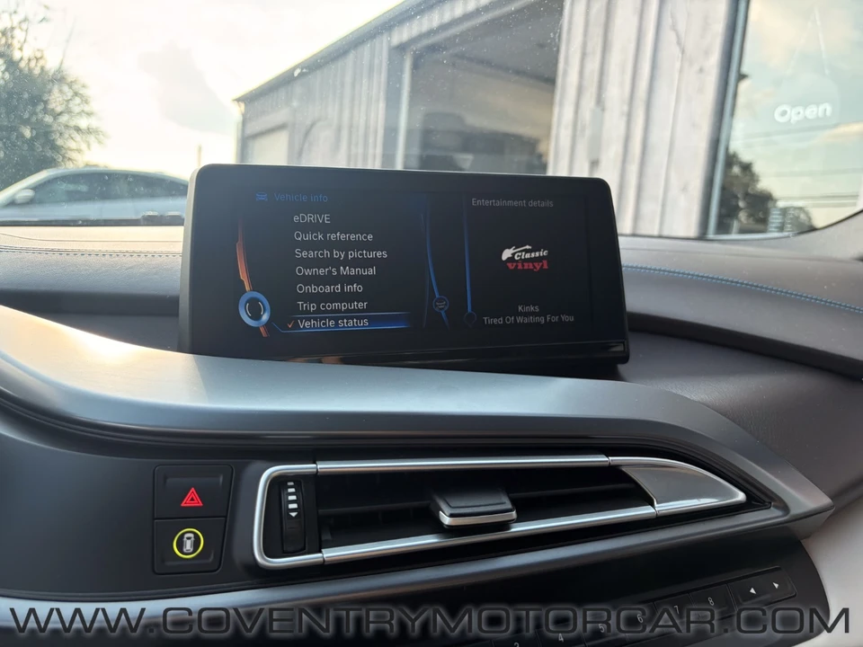 2014 BMW i8 - Image 22 of 31