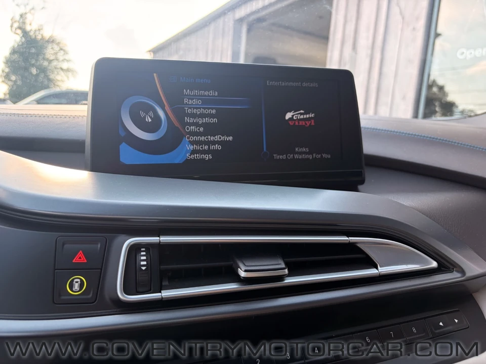 2014 BMW i8 - Image 20 of 31
