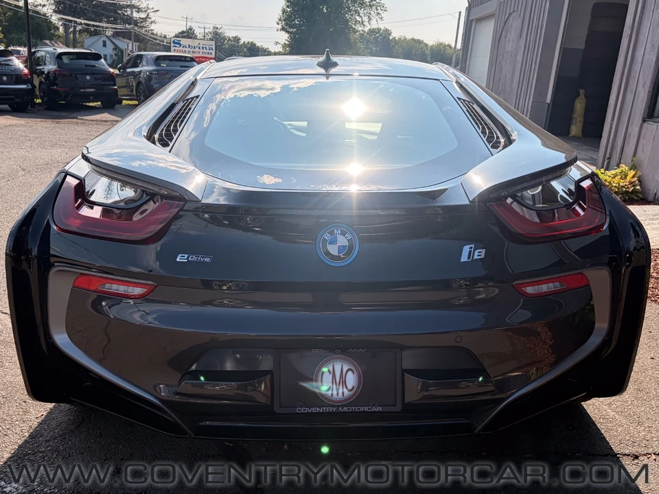 2014 BMW i8 - Image 6 of 31
