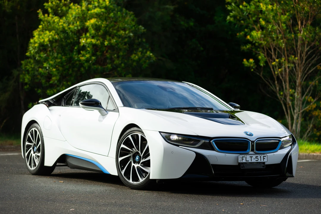 2014 BMW i8 - Image 9 of 31