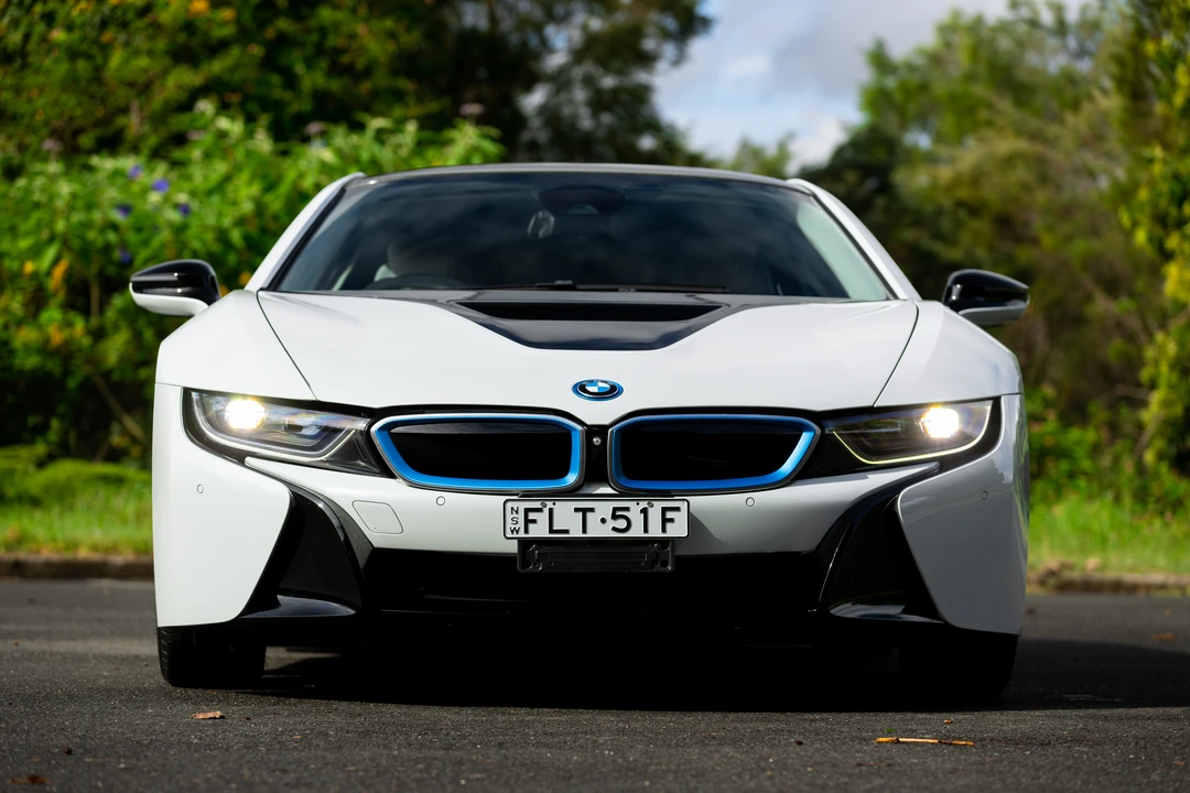 2014 BMW i8 - Image 2 of 31