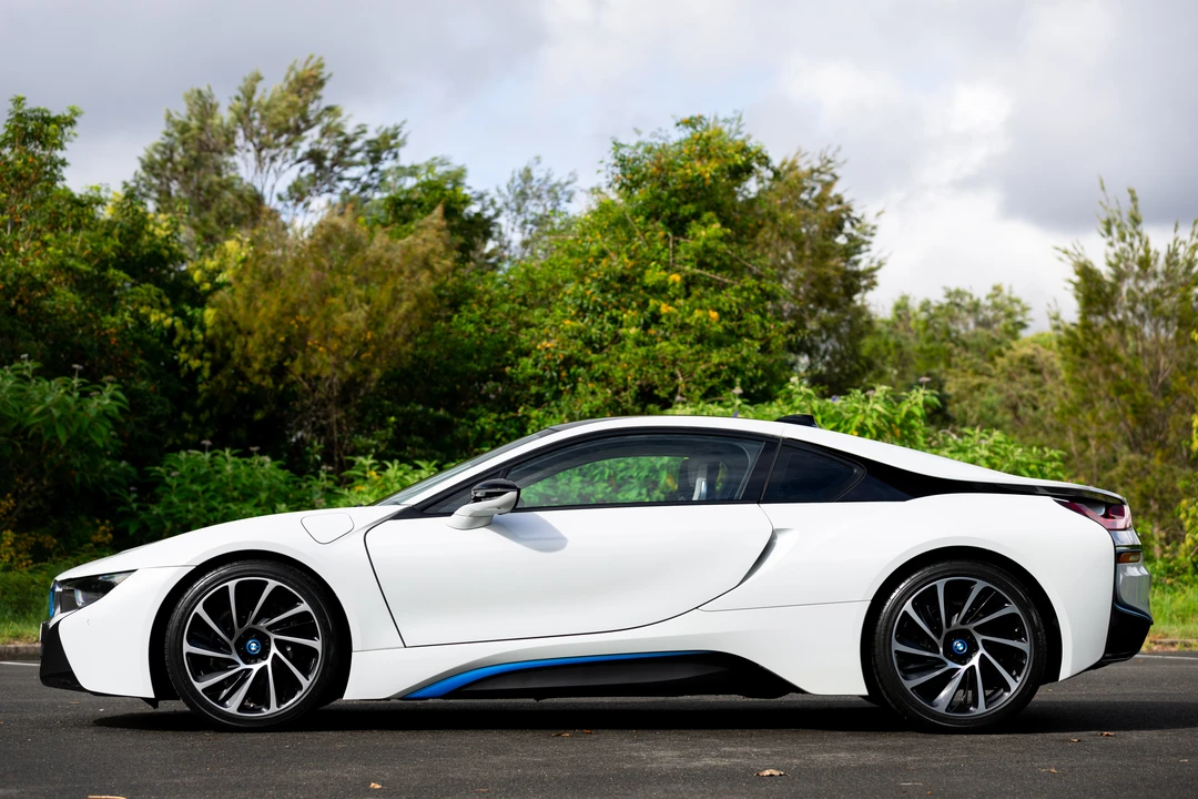 2014 BMW i8 - Image 4 of 31