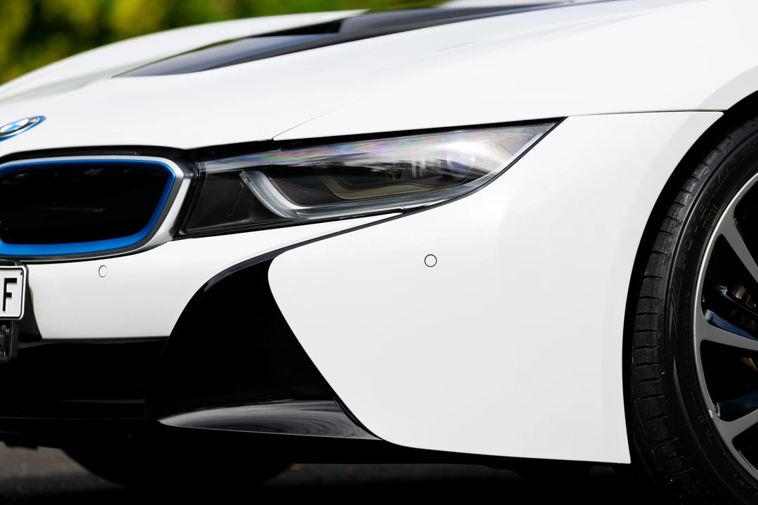 2014 BMW i8 - Image 19 of 31