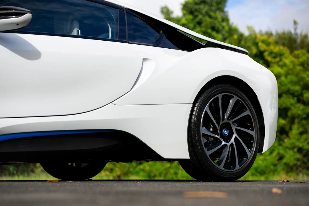 2014 BMW i8 - Image 22 of 31