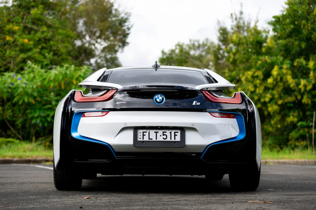 2014 BMW i8 - Image 6 of 31