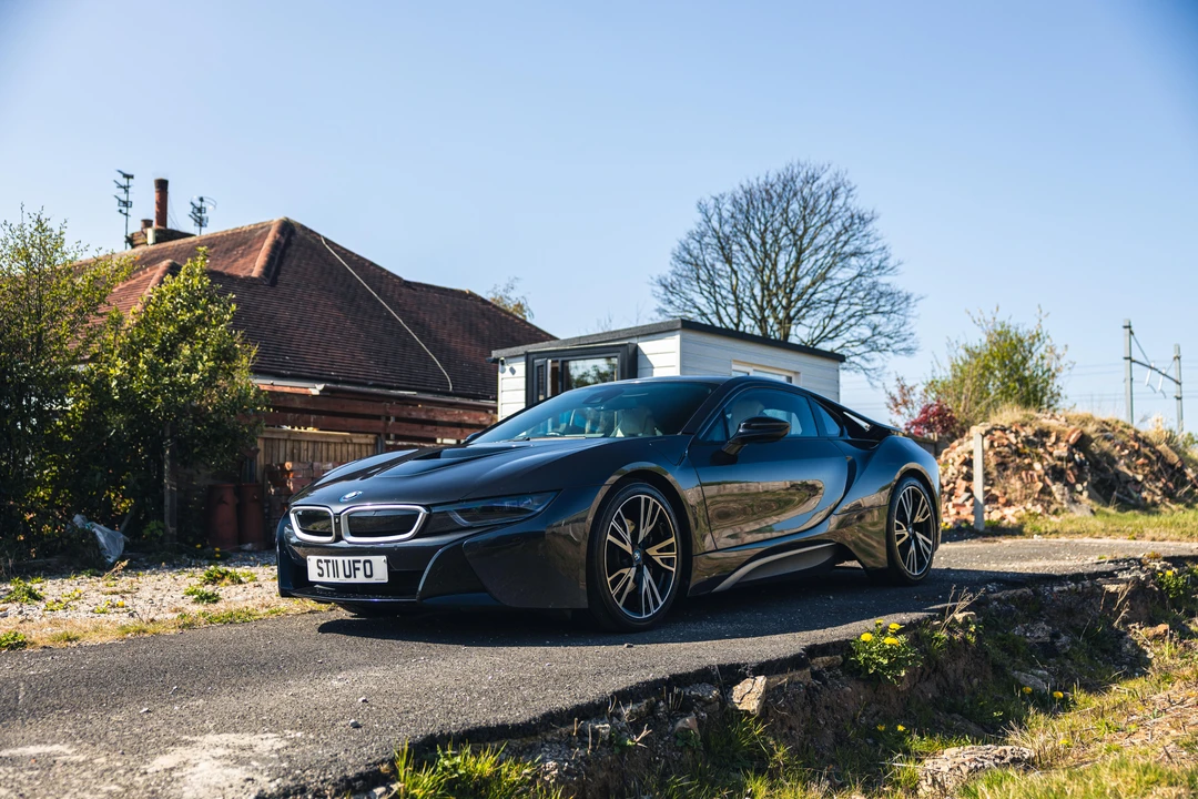2014 BMW i8 - Image 3 of 31
