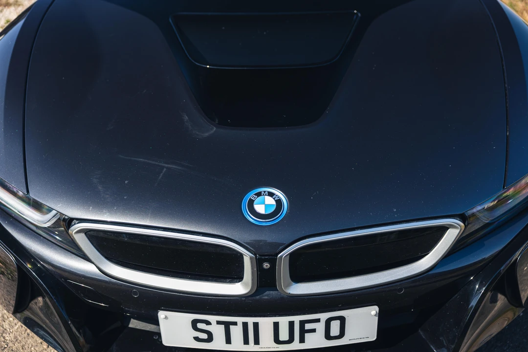 2014 BMW i8 - Image 15 of 31