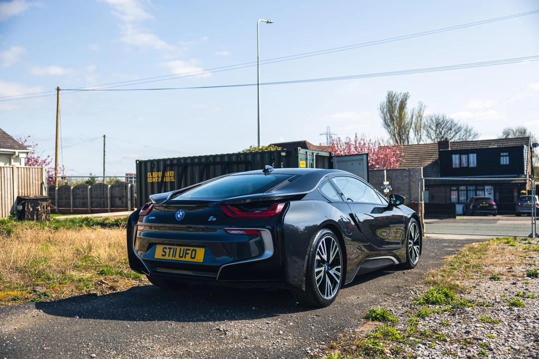 2014 BMW i8 - Image 7 of 31