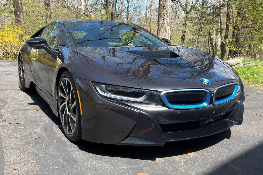 2014 BMW i8 - Image 27 of 31