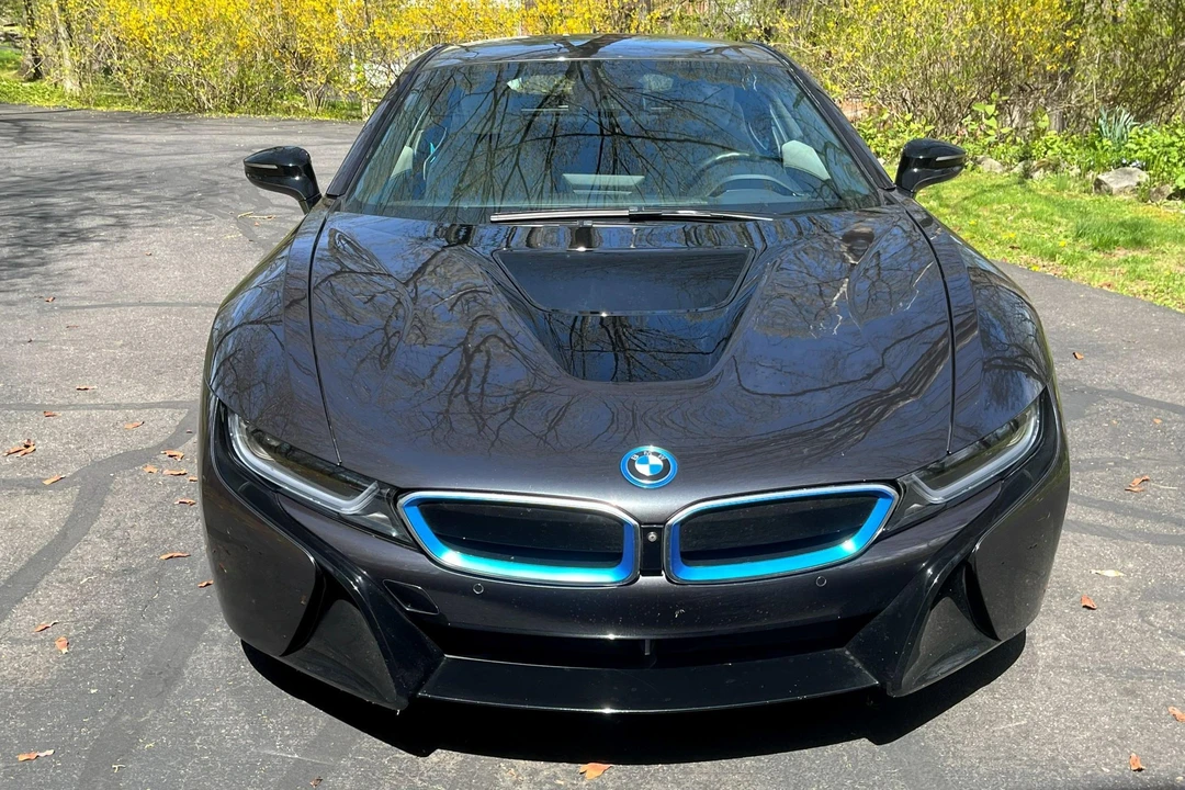 2014 BMW i8 - Image 6 of 31