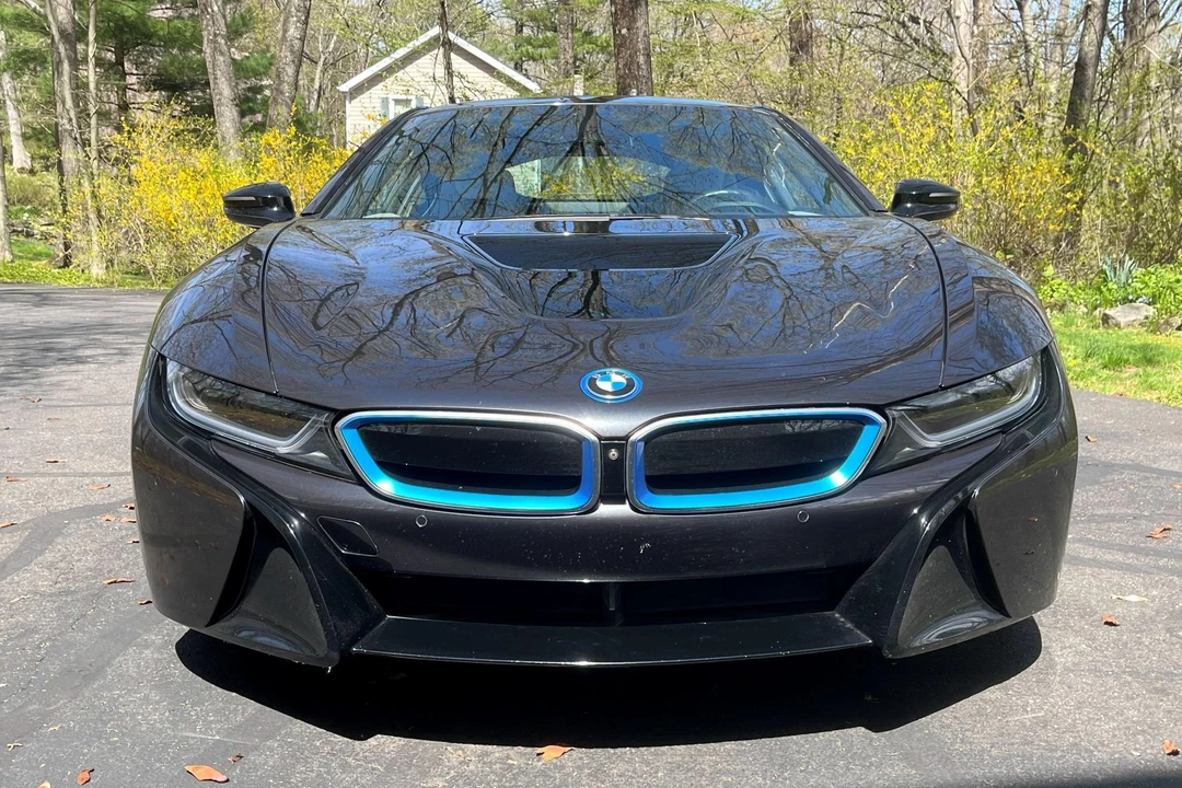 2014 BMW i8 - Image 8 of 31