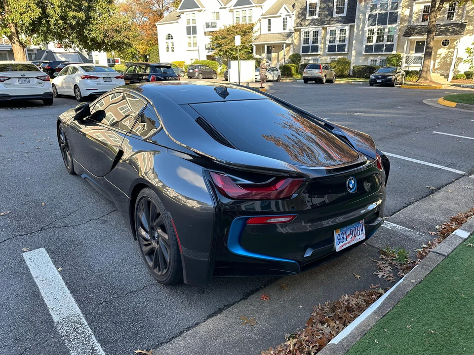 2014 BMW i8 - Image 7 of 31