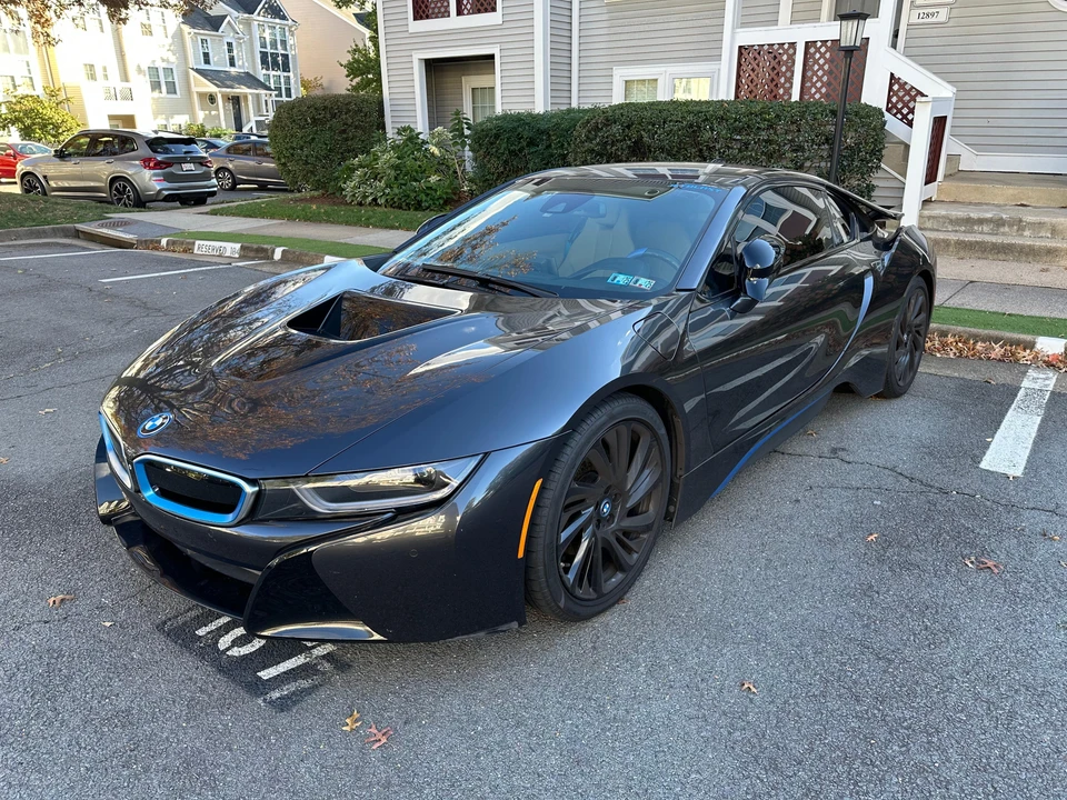 2014 BMW i8 - Image 6 of 31